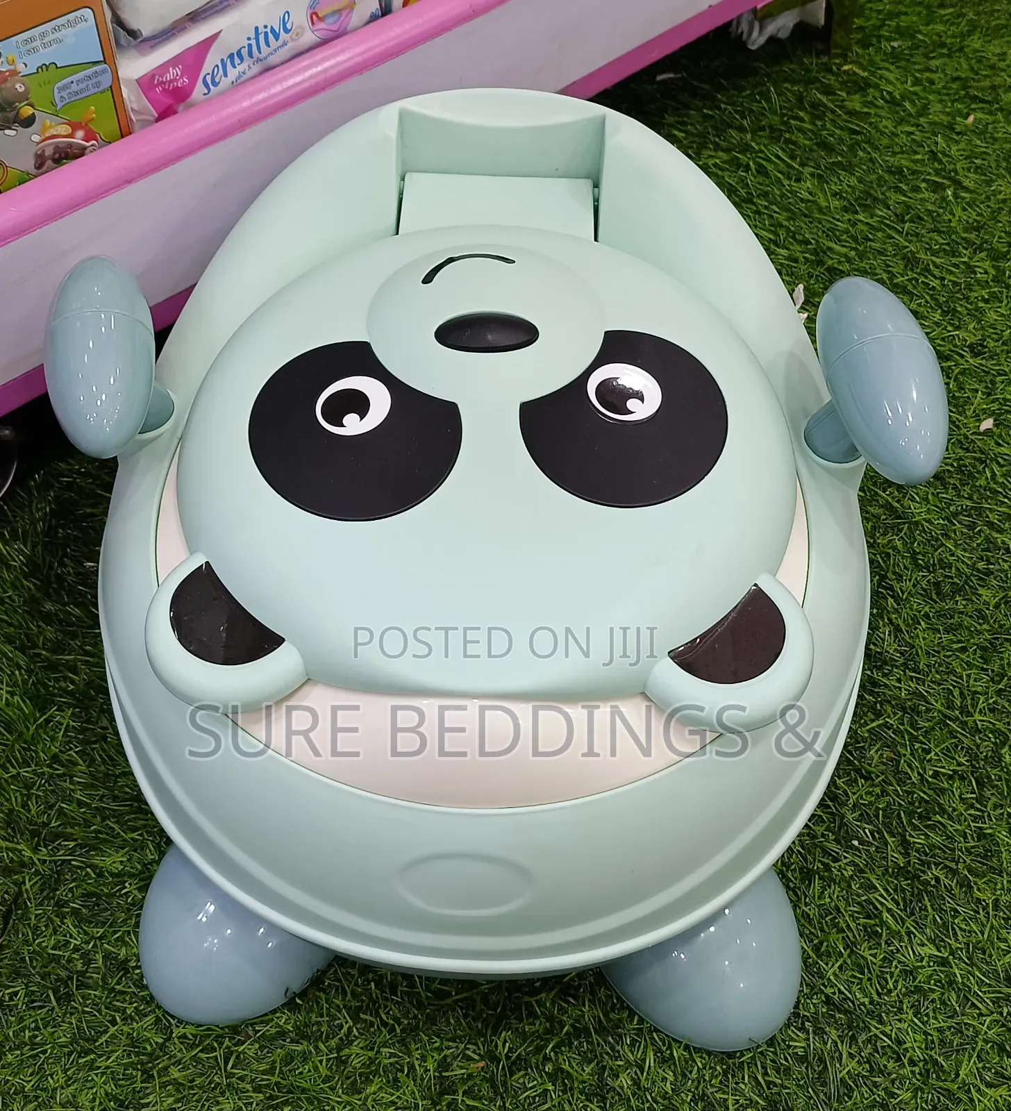 Simple Panda Form Potty