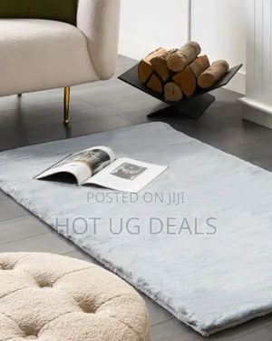 1.2 X 2m Rabbit Fur Carpet - Multicolor