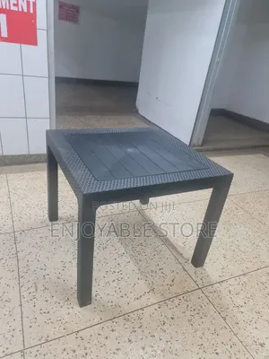 Restaurant Tables Plastic