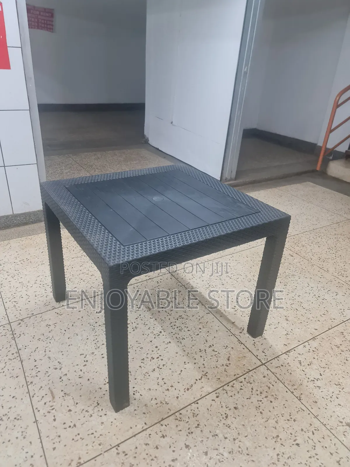 Restaurant Tables Plastic