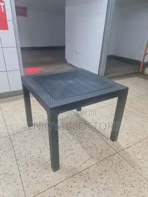 Restaurant Tables Plastic