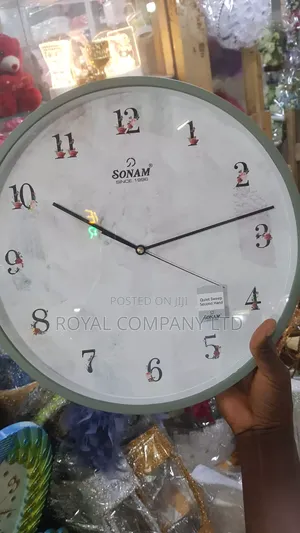 Wall Clock Sonam