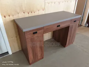 Photo - Elegant Office Desk