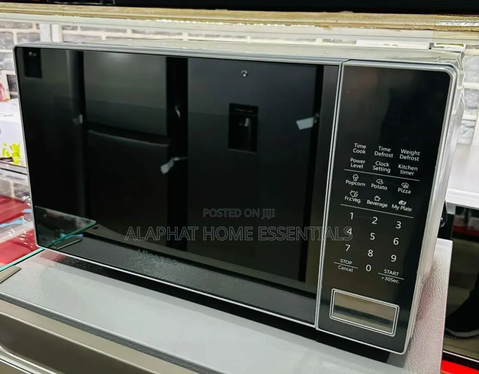 Hisense Digital Microwave 20 Litres
