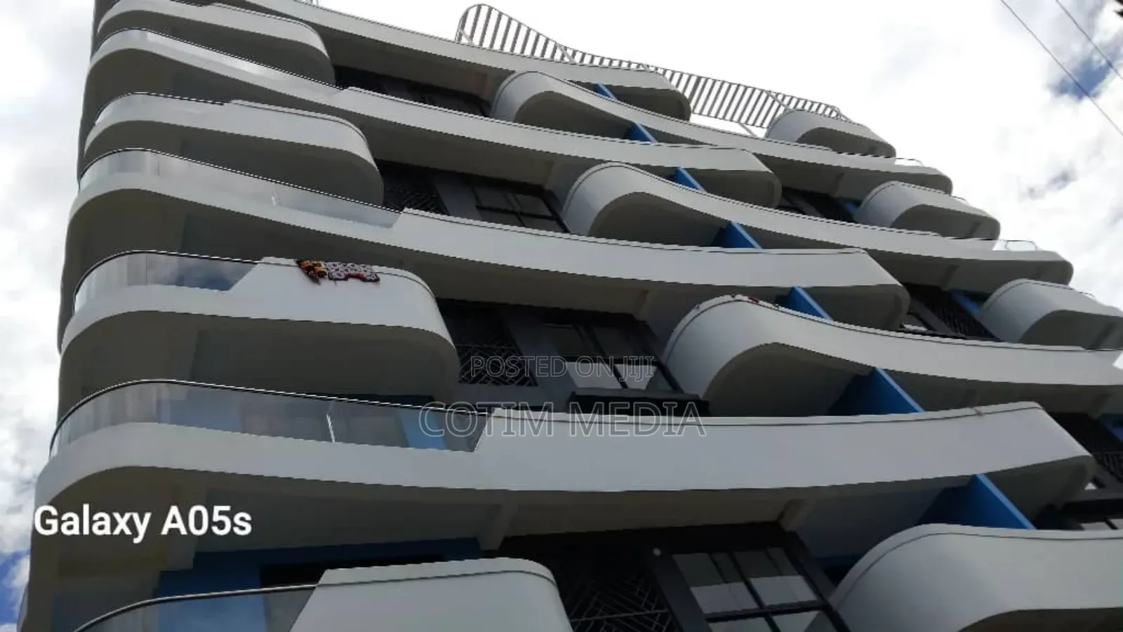 Furnished 3bdrm Condo in Makindye for sale