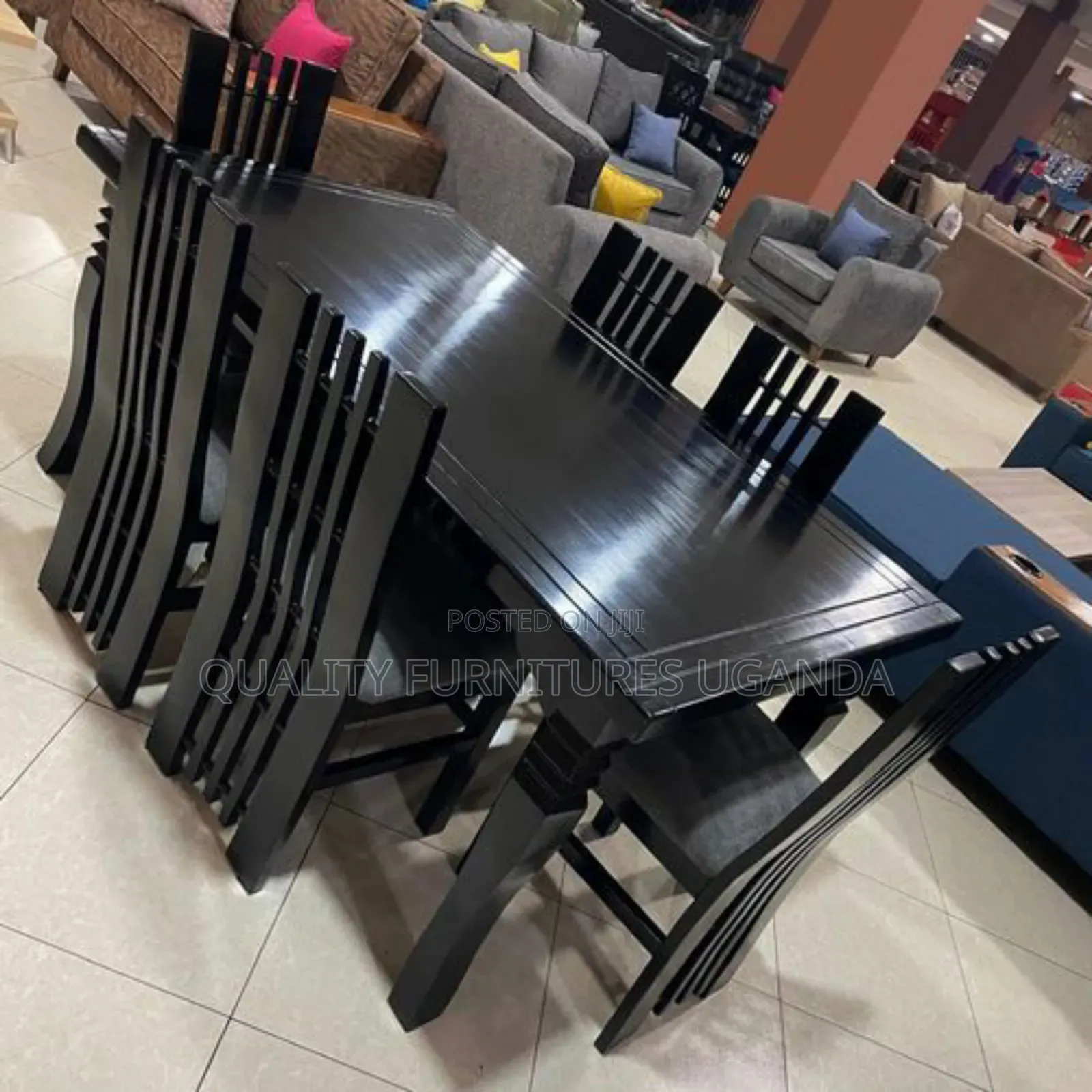 Black Dinning Table