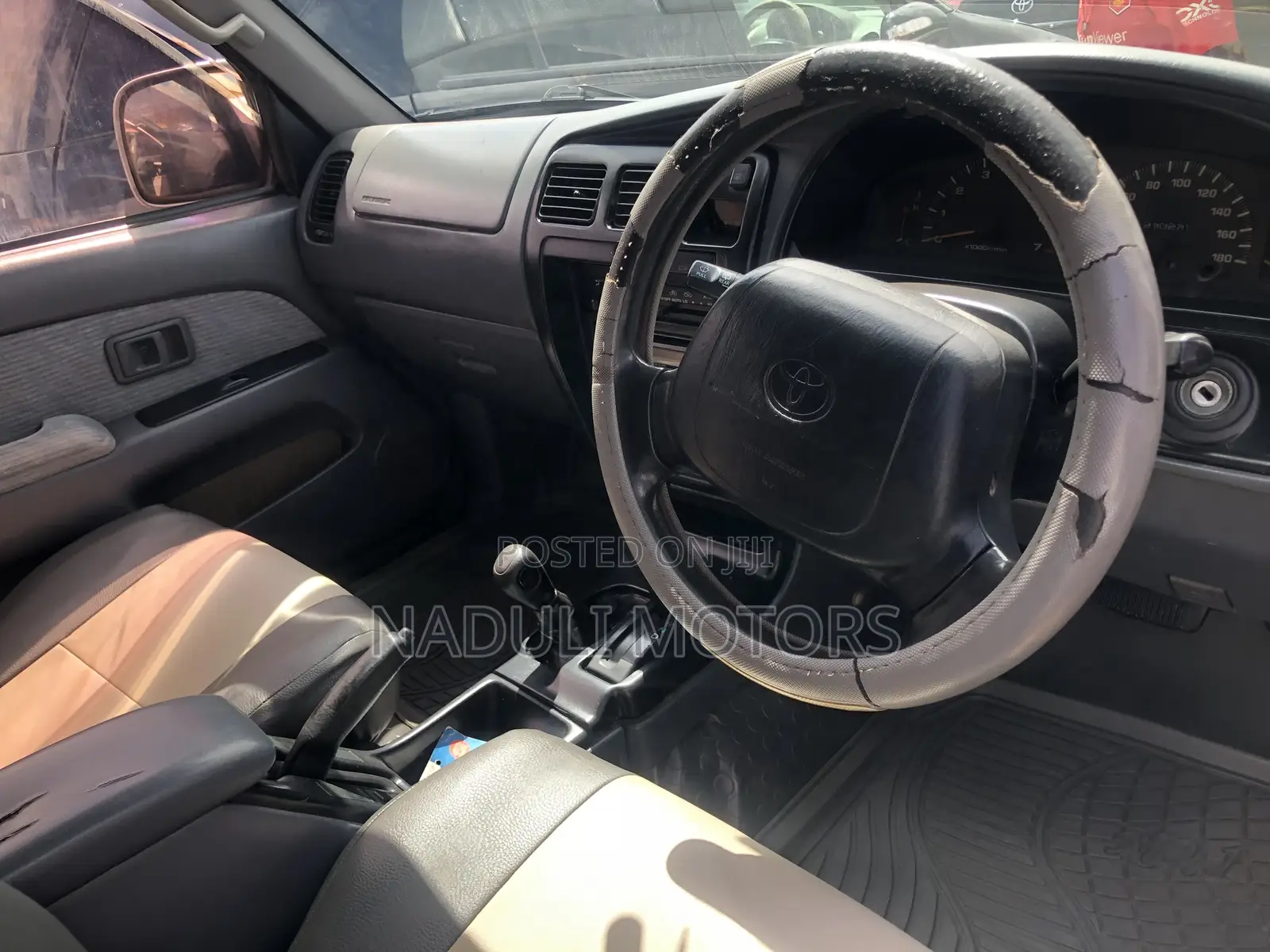Toyota Hilux Surf 2008