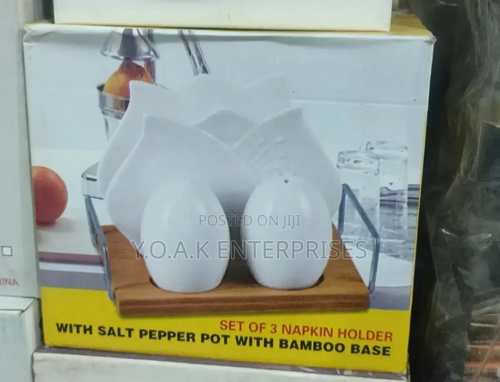 Salt Shaker With a Ceramic Saviet Holder