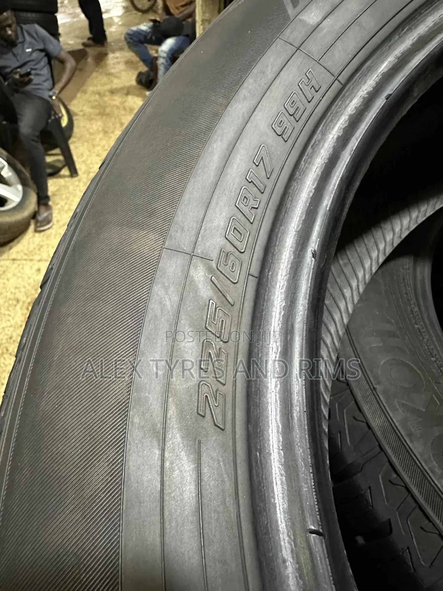 225/60r17 Yokohama Tyres