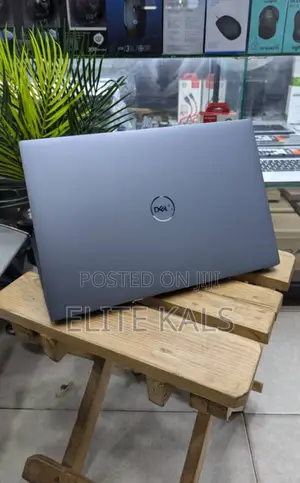 Laptop Dell Precision 15 5540 16GB Intel Core I5 SSD 512GB
