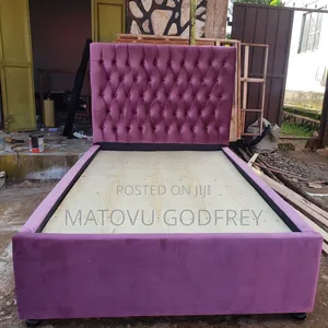 Hot Pink 4×6 Bed