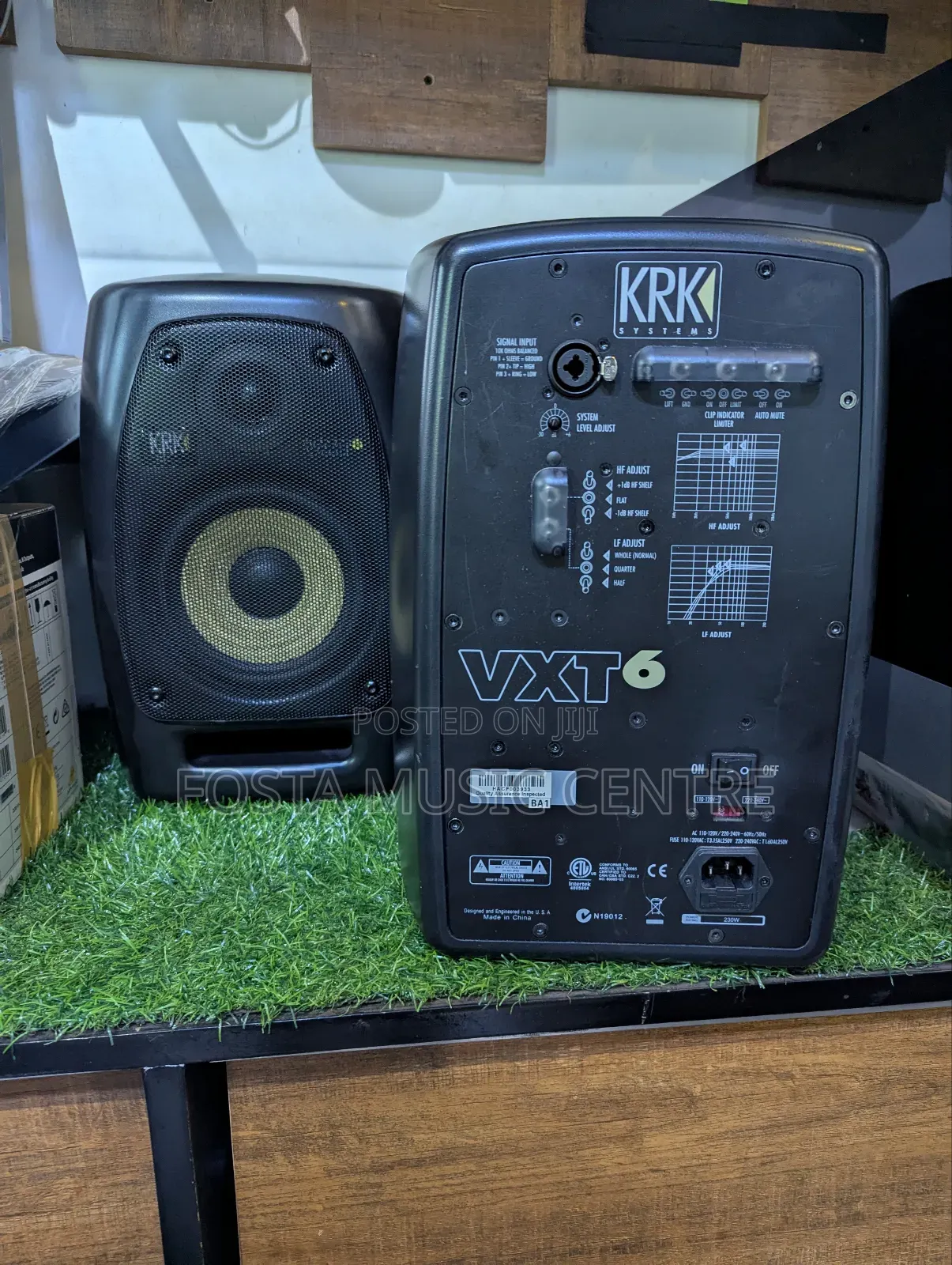 KRK VXT 6 With Grills Studio Monitors