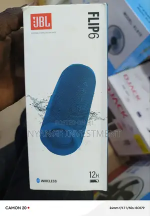 Flip 6 JBL Wireless Speaker.