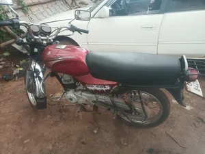 Bajaj Boxer 2023 Red