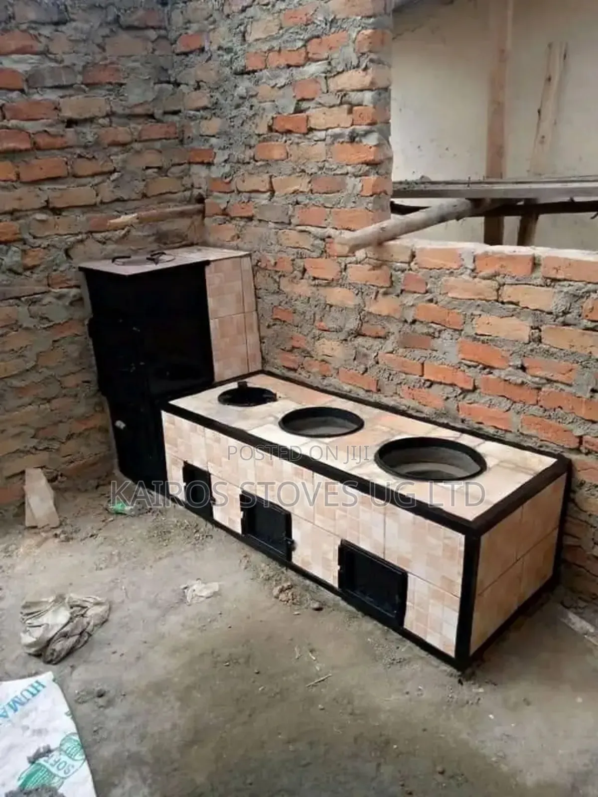 Domestic Cooking Stove With an Oven