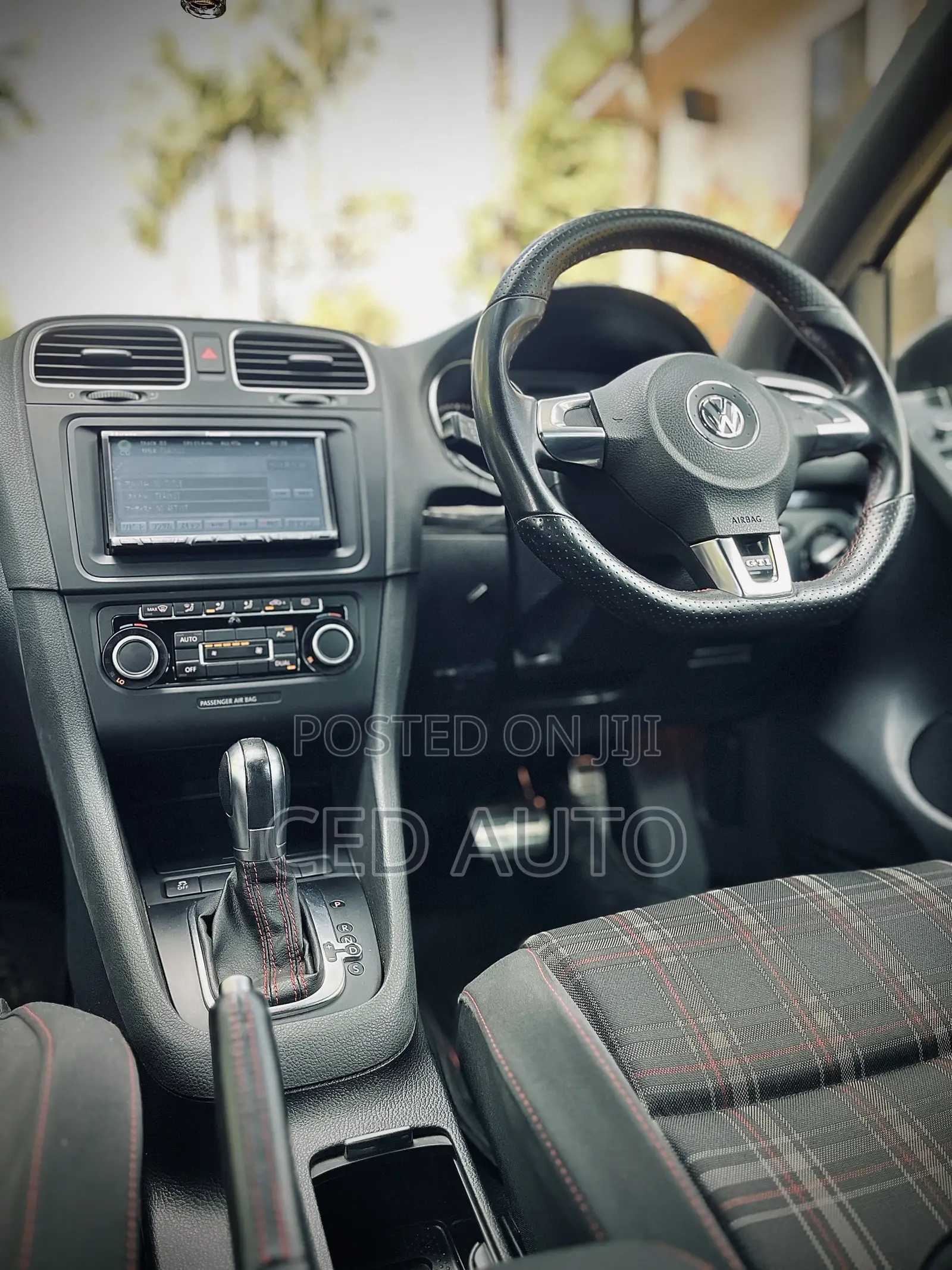 Volkswagen Golf GTI 2012 Black