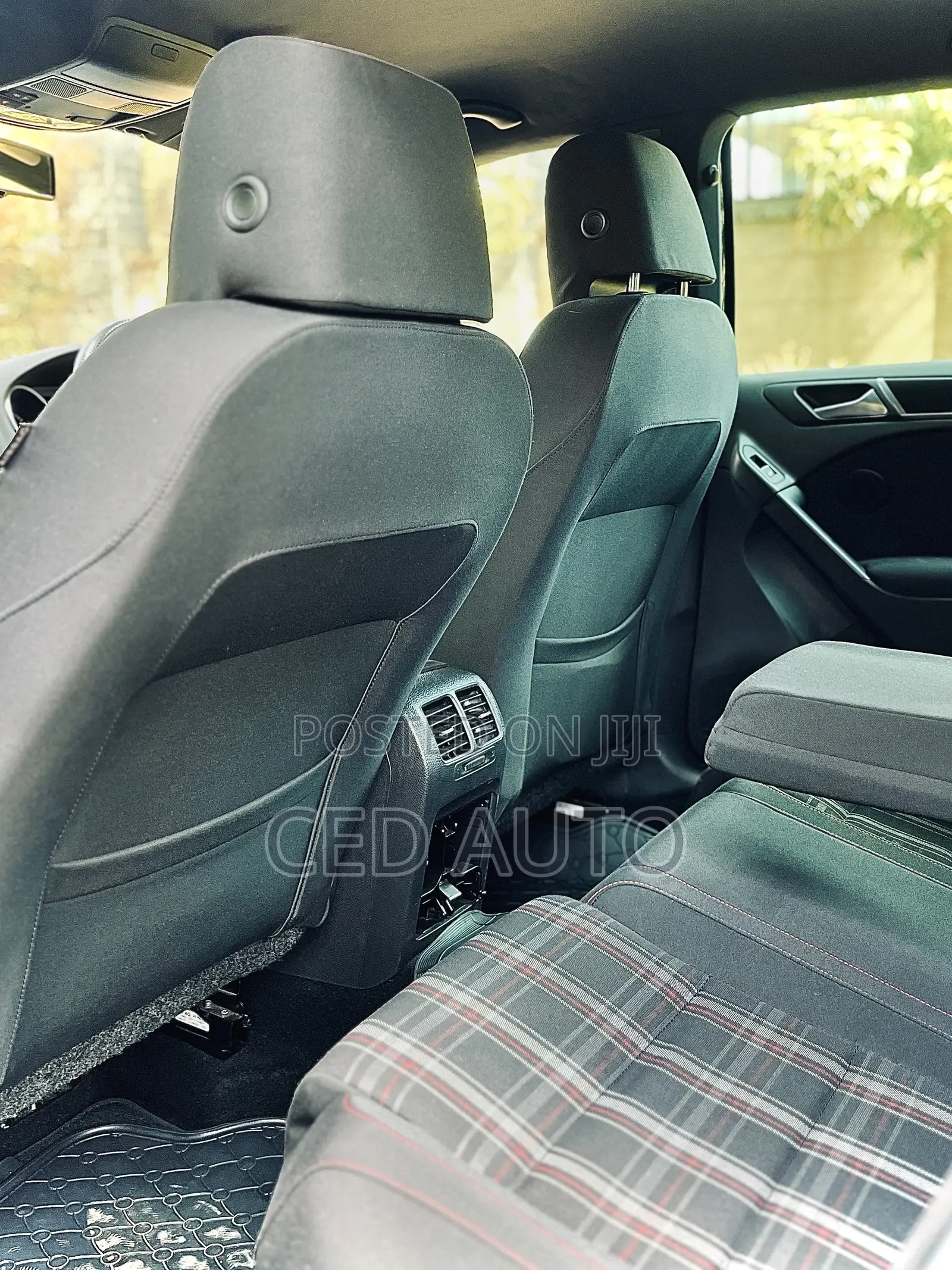 Volkswagen Golf GTI 2012 Black