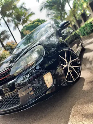 Volkswagen Golf GTI 2012 Black
