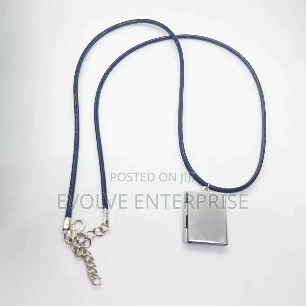 Anime Jujutsu Kaisen Openable Pendant With Photo Choker