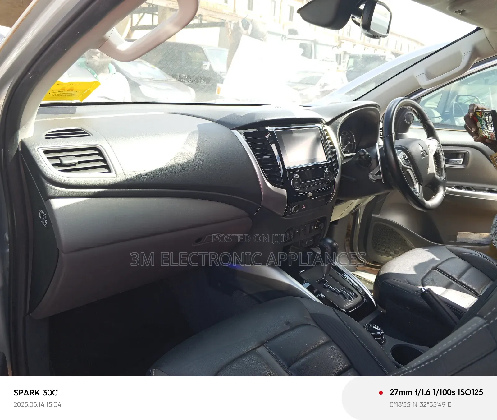 Mitsubishi L200 2018 Silver