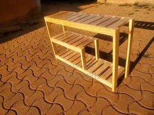 Pallet Shoe Rack