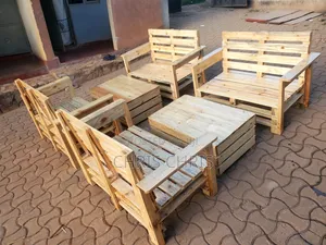 Pallet Seater Set