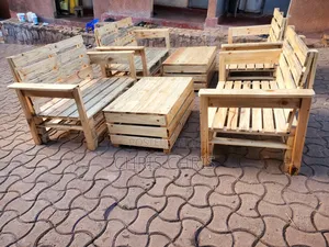 Pallet Seater Set