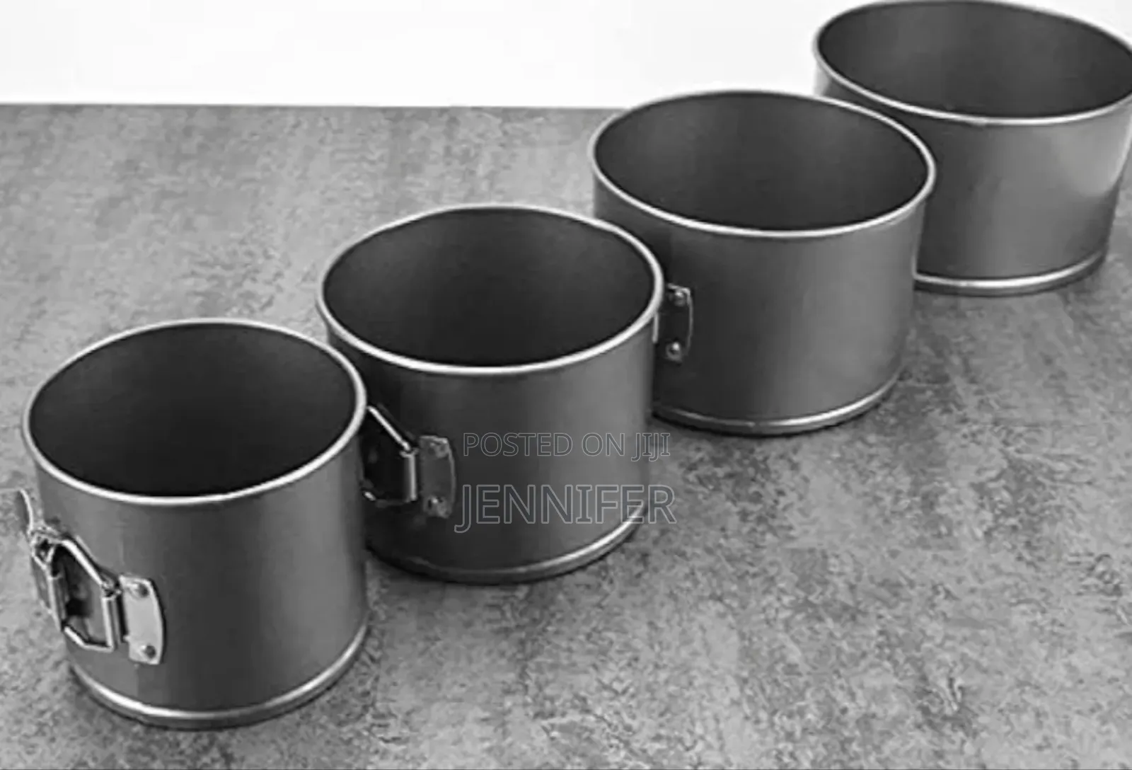 4pcs Cake Moulds Round