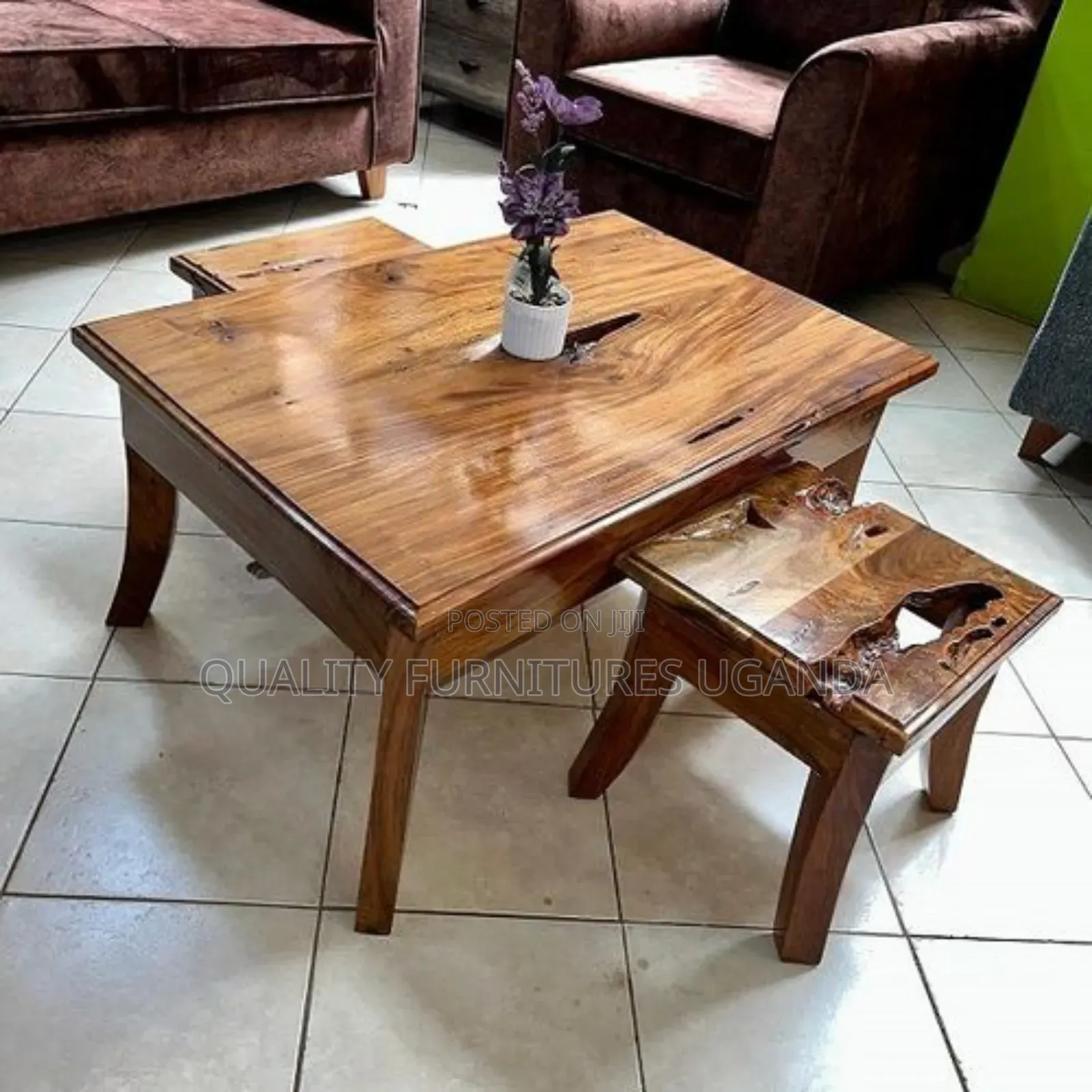 Mugavu Coffee Table