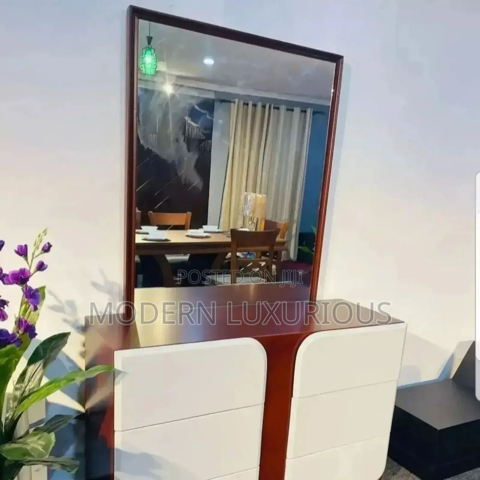 /Your Glam Game/ With Furnisco's /Stylish Dressing Tables! /