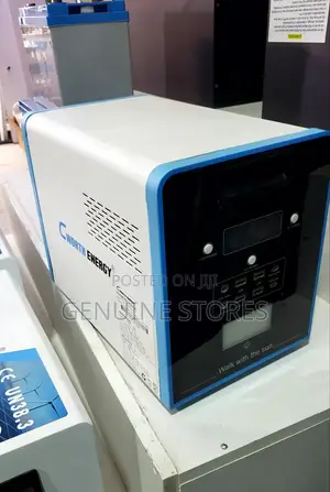 Rechargeable Solar Generator for 1500 Watts.