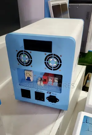 Rechargeable Solar Generator for 1500 Watts.