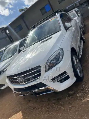 Mercedes-Benz M Class ML 350 BlueTEC 4Matic 2013 White