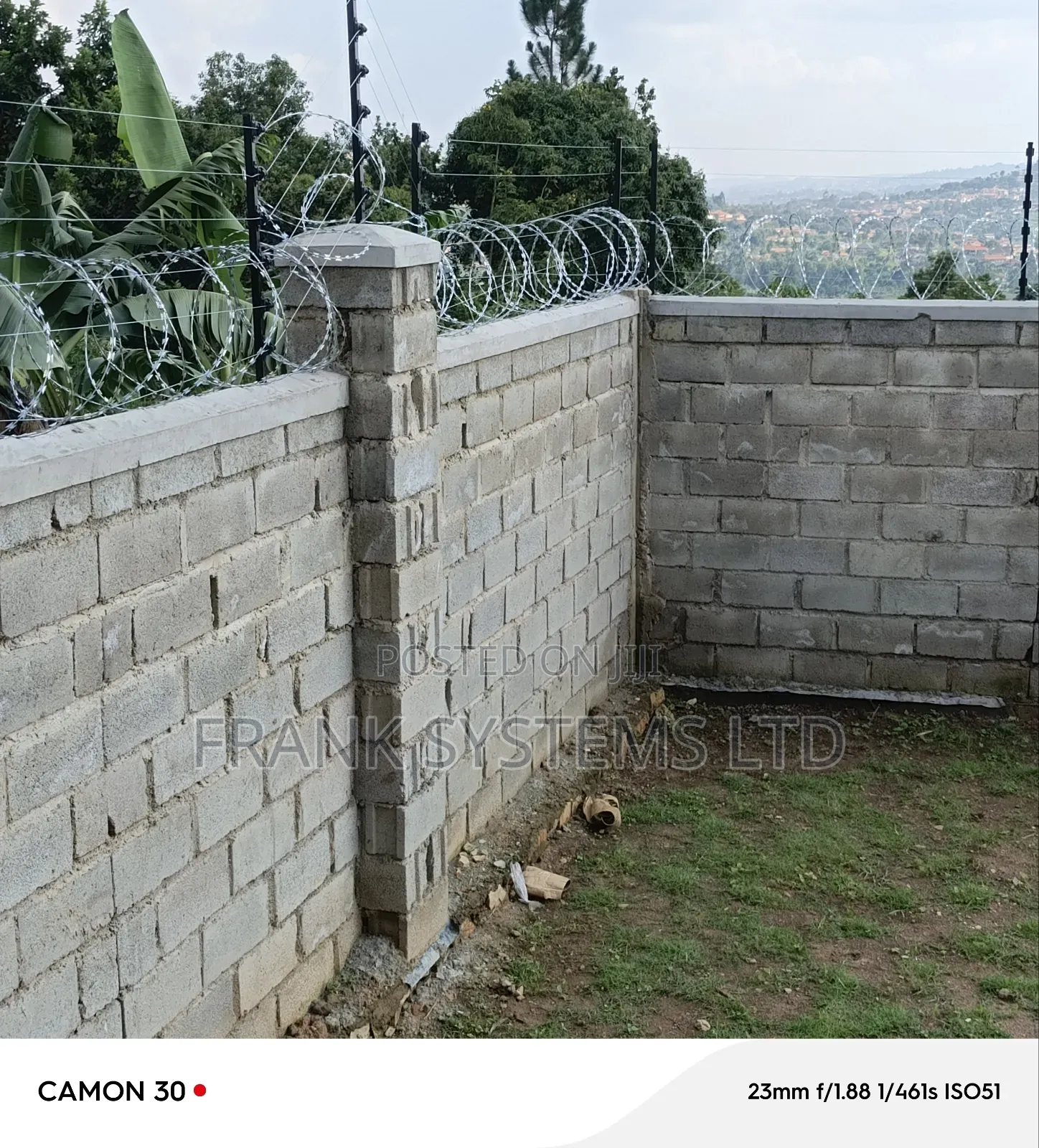 Electric Fence With Merlin 4