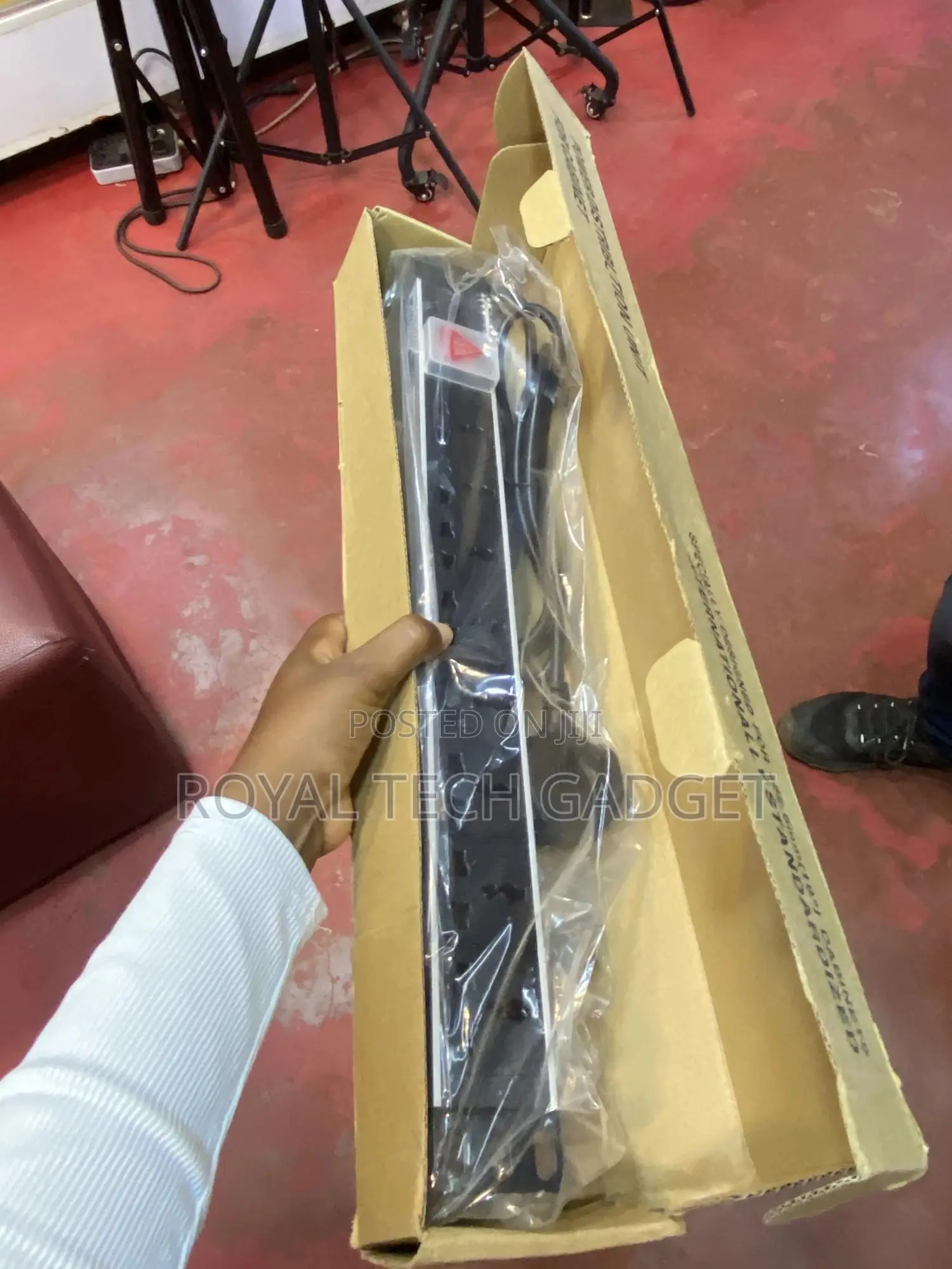 Pdu 8way for Network Cabinet Power Distribution Unit