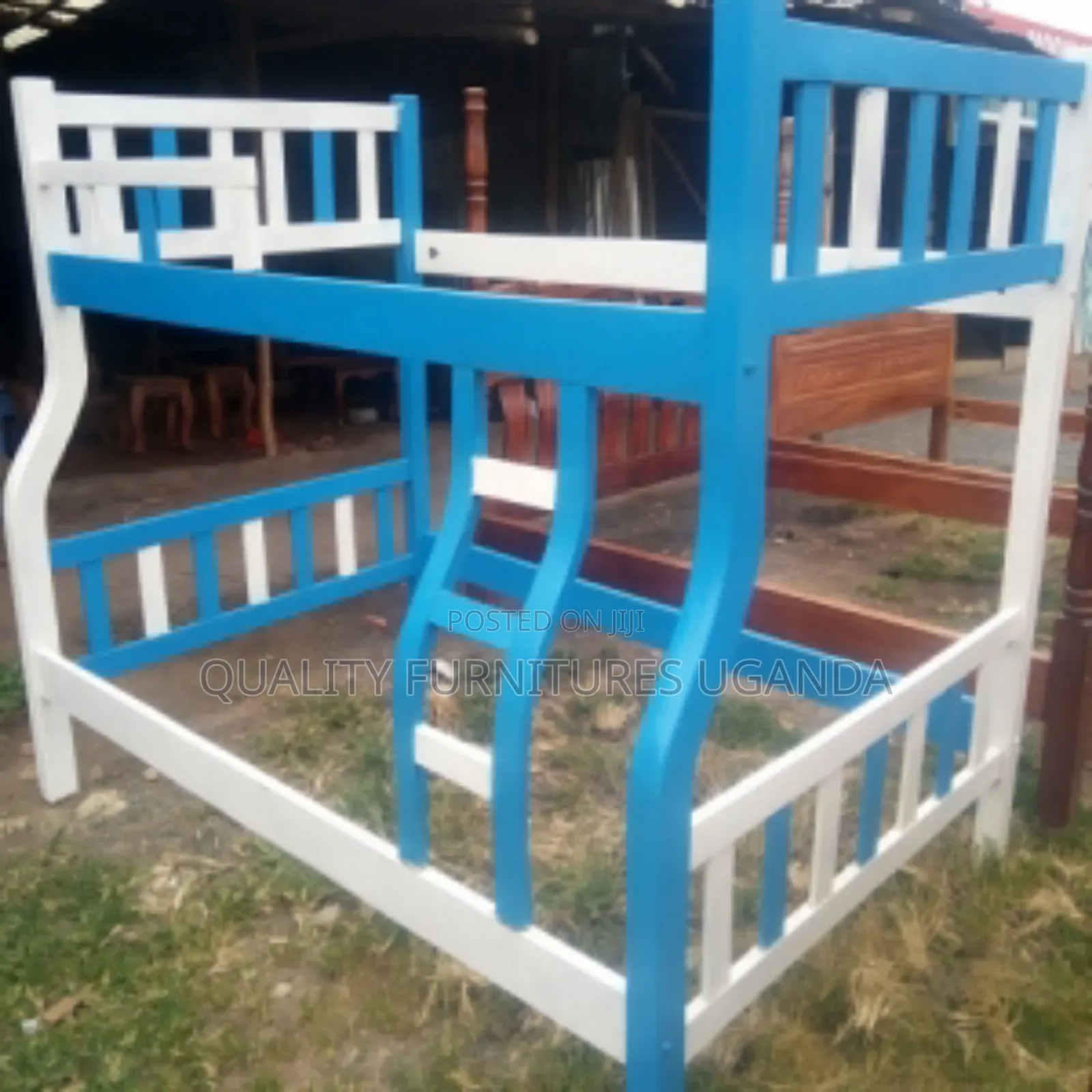 Blue and White Decker