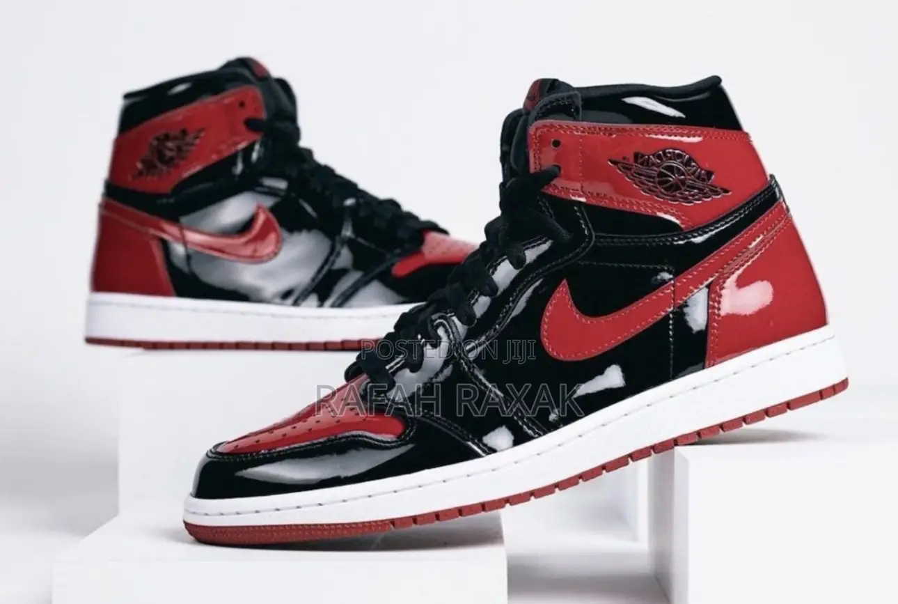 Original Nike Air Jordan 1 Retro High “Bred Patent” Sneakers