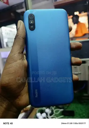 Photo - Xiaomi Redmi 9A 64 GB Blue