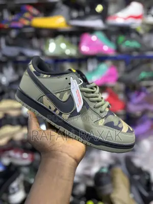 Original Camouflage Nike Sb Dunk Low Pro Sneakers