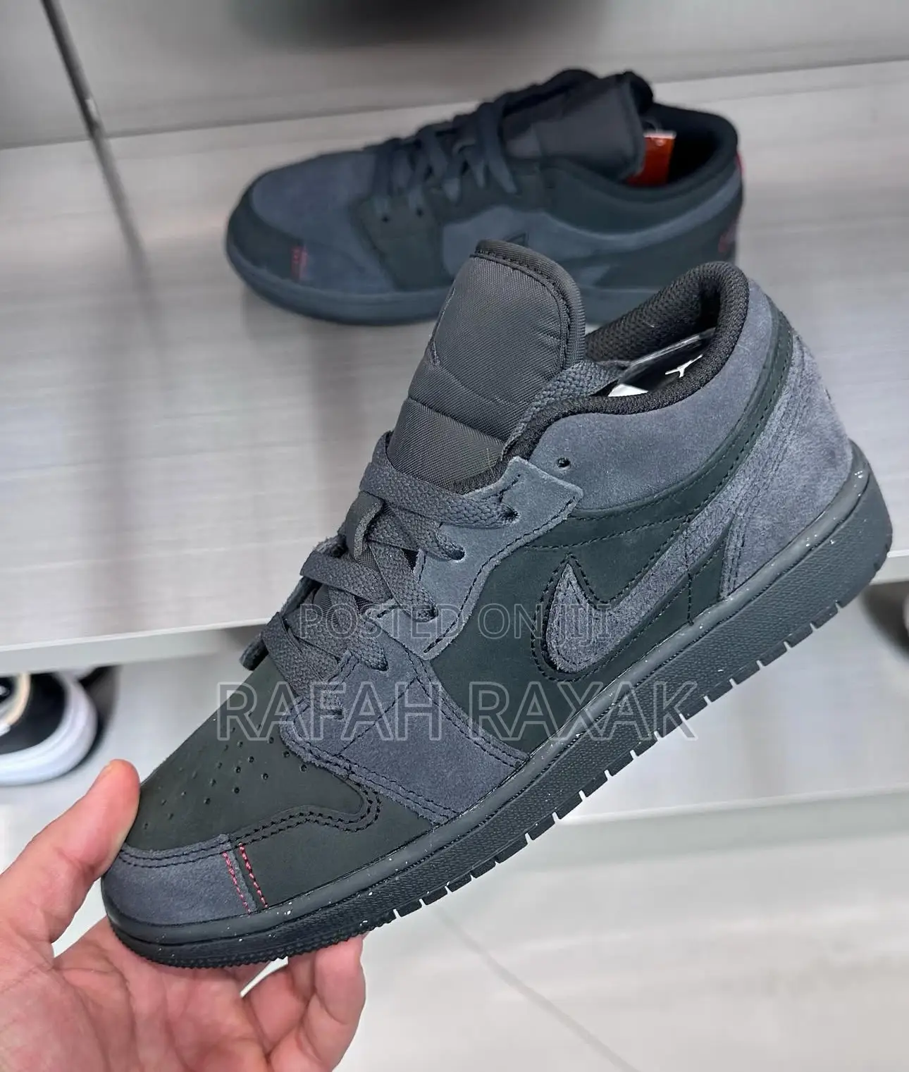 Original Nike Air Jordan 1 Low Se “Craft” Sneaker