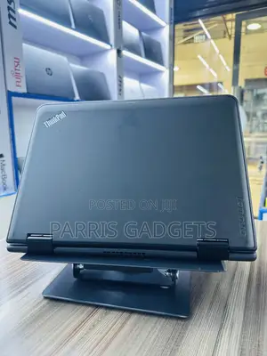 Laptop Lenovo Yoga 11e 4GB Intel Celeron HDD 500GB