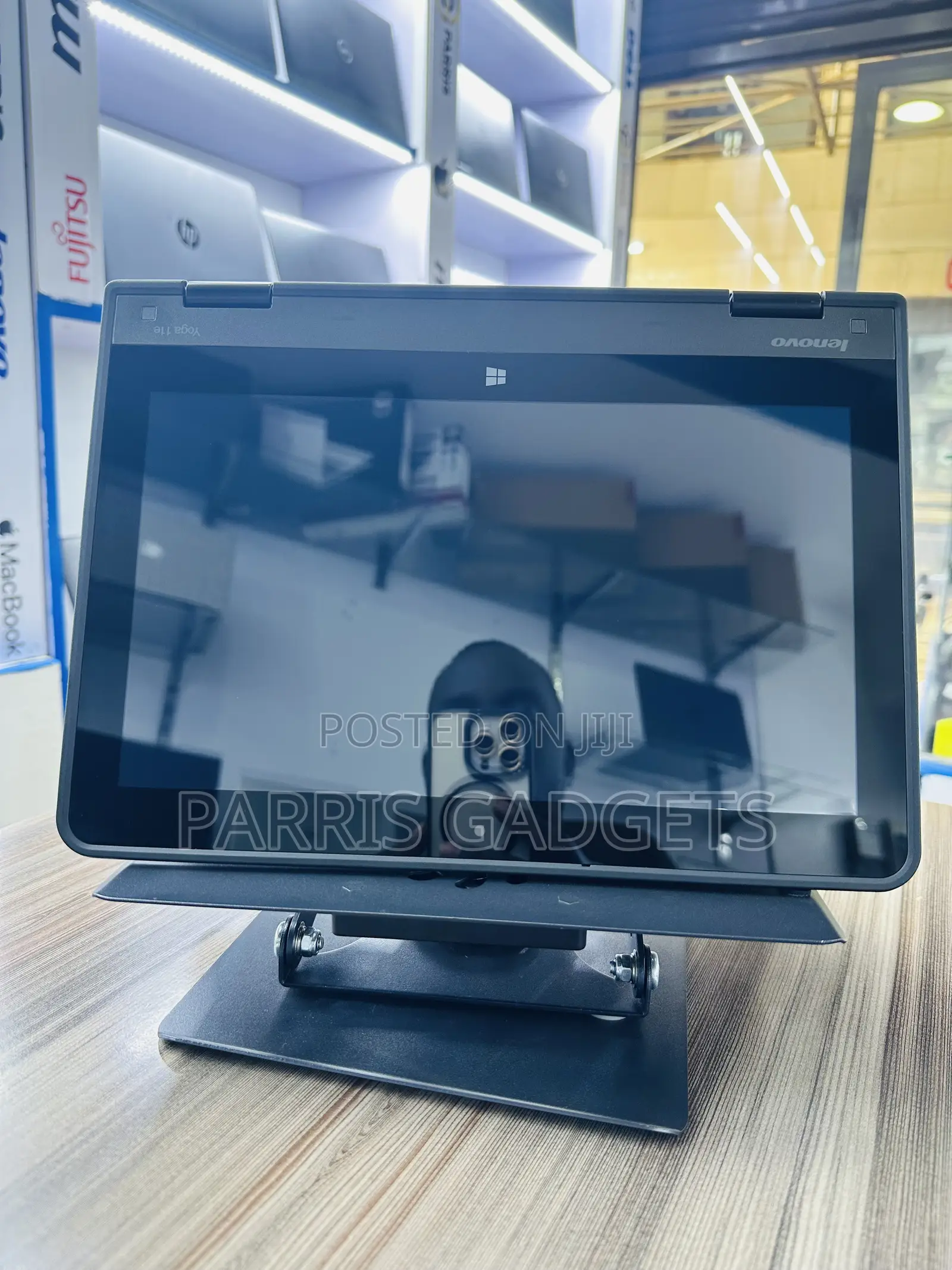 Laptop Lenovo Yoga 11e 4GB Intel Celeron HDD 500GB