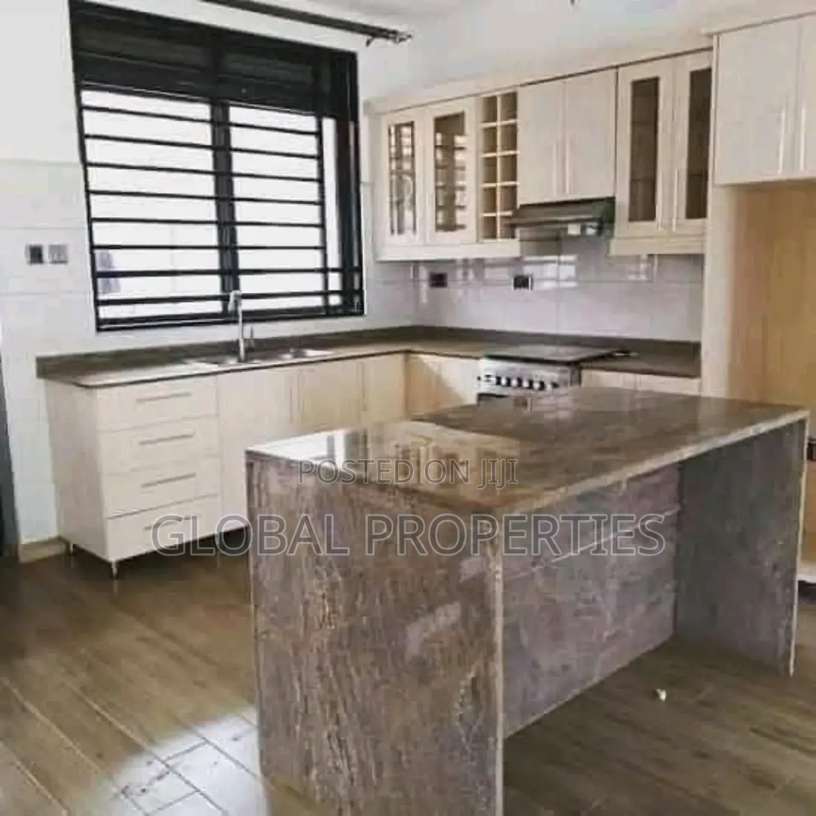 3bdrm Duplex in Naalya Estate, Central Division for rent