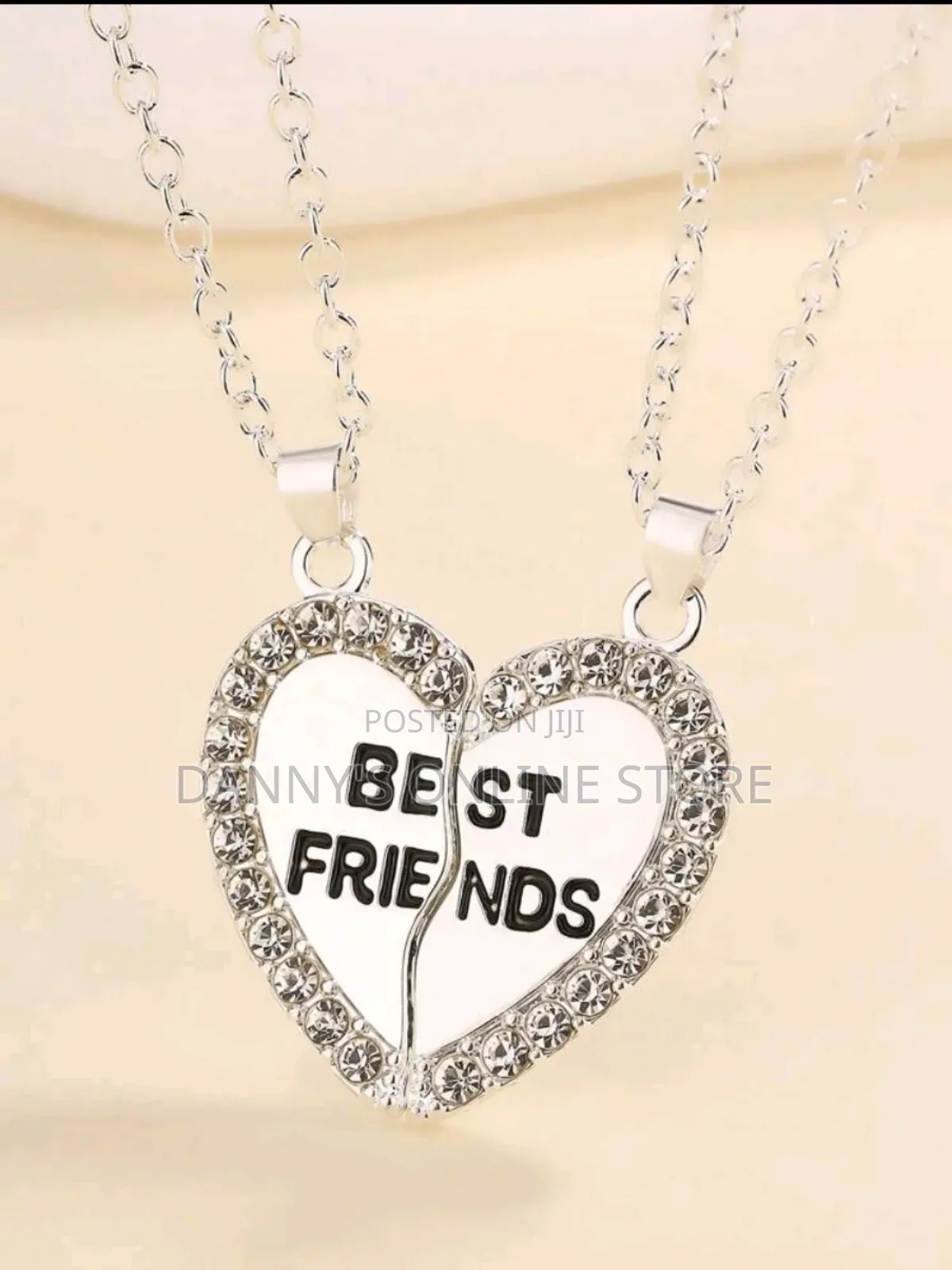 2pcs Fashionable Heart Shaped Best Friend Pendant Necklace