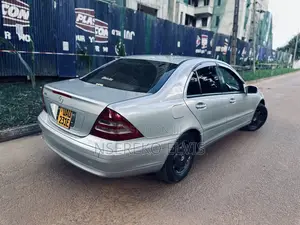 Mercedes-Benz C200 2001 Silver