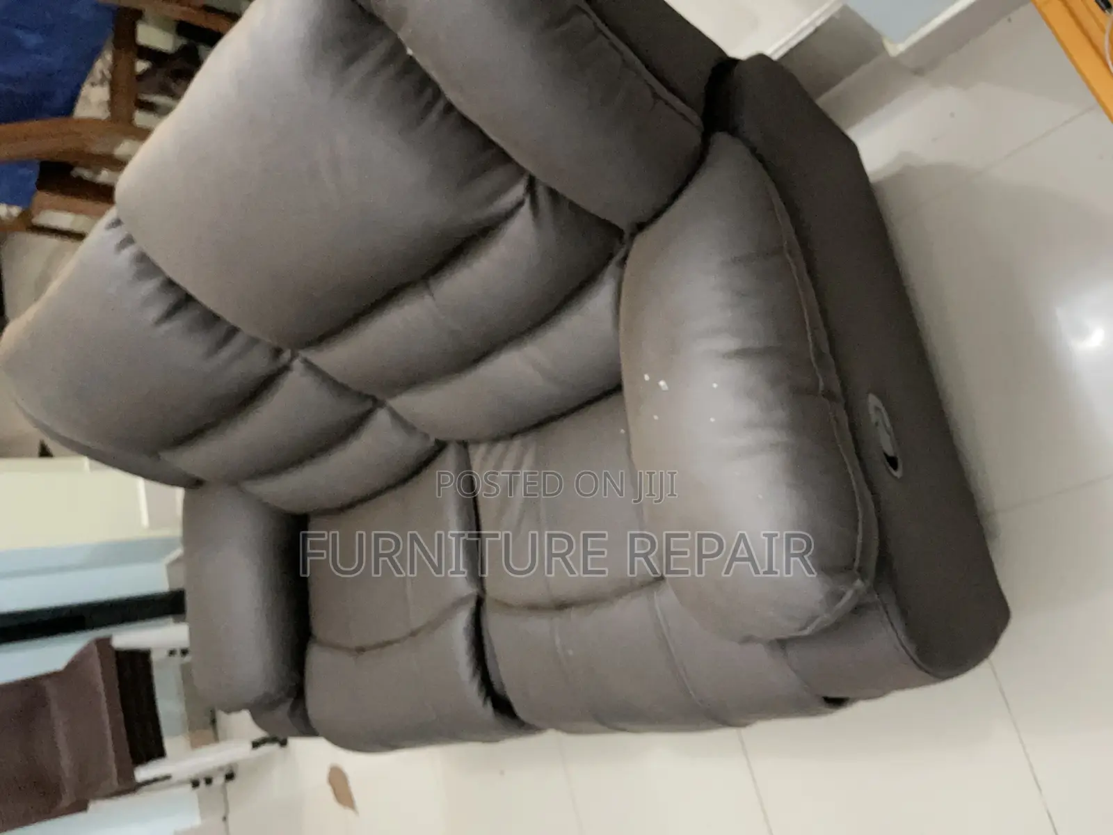 Recliner Transformation of Old Pure Leather to New