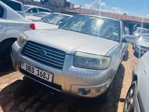 Photo - Subaru Forester 2006 Silver