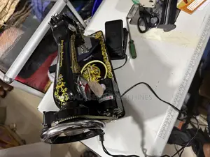 Electric Singer Sewing Machines
