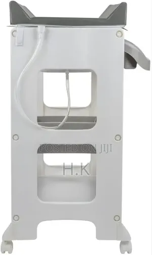Babywise Change Table With Bath.