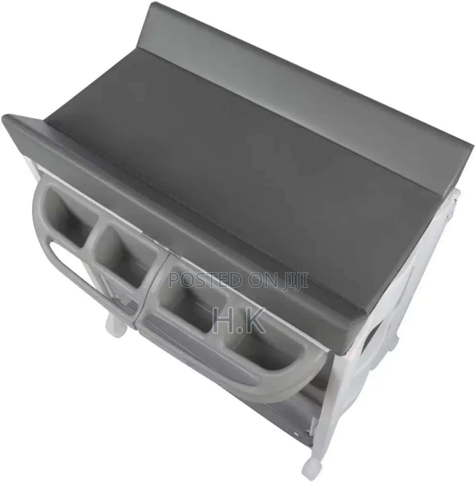 Babywise Change Table With Bath.